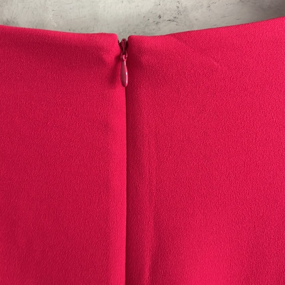 DKNY Plus SZ Short Puff Sleeve Crew Neck Side Ruching Scuba Crepe Sheath Dress - Picture 8 of 10